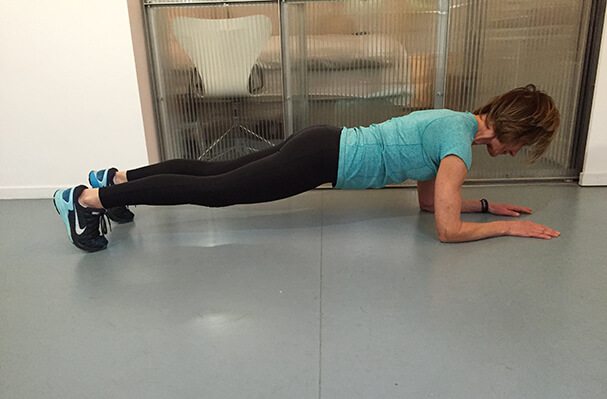 Plank met side step startpositie